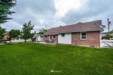 1735 SW Gails Ave, Chehalis, WA 98532 - photo 2