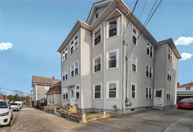 16 Fales St unit 18, Central Falls, RI 02863 - photo 2