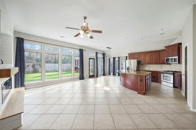 2886 Woodland Glen Ln, Conroe, TX 77385 - photo 4