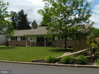 3010 Elm Rd, Reading, PA 19605 - photo 2