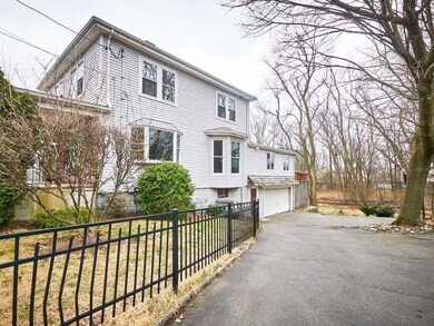 1211 Salem St, Malden, MA 02148 - photo 3