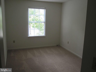 8844 Goose Landing Cir, Columbia, MD 21045 - photo 7