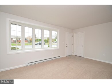 3217 Division St, Easton, PA 18045 - photo 4