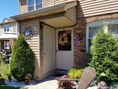 20 Franklin Ln unit C, Staten Island, NY 10306 - photo 5