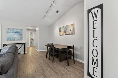 1316 Debbs Ln, Chesapeake, VA 23320 - photo 6