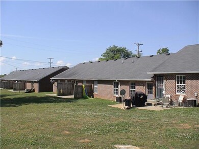 220 Anthony Ln, Shelbyville, TN 37160 - photo 7