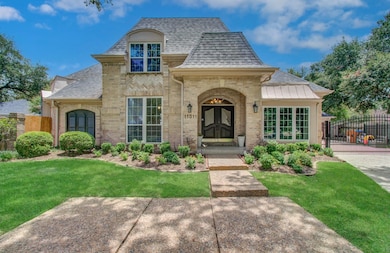 Elegant and grand front entrance