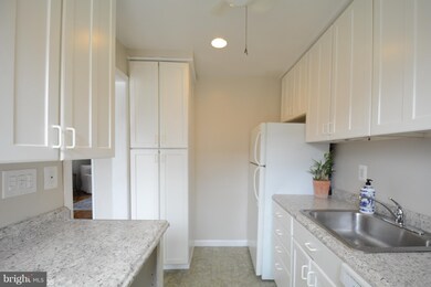 6511 Potomac Ave unit B2, Alexandria, VA 22307 - photo 6