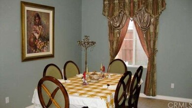Formal Dining