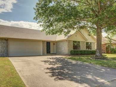 1213 S 33rd St, Broken Arrow, OK 74014 - photo 2