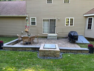 47 Dillon St, Worcester, MA 01604 - photo 4