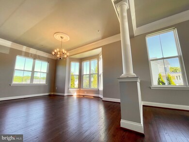 23162 Robin Song Dr, Clarksburg, MD 20871 - photo 3