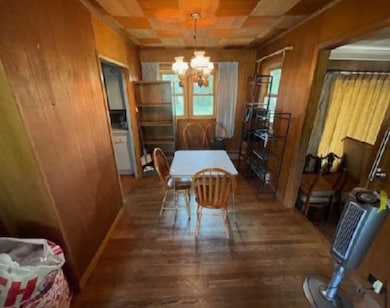 10009 Meadow Ln, Des Plaines, IL 60016 - photo 5