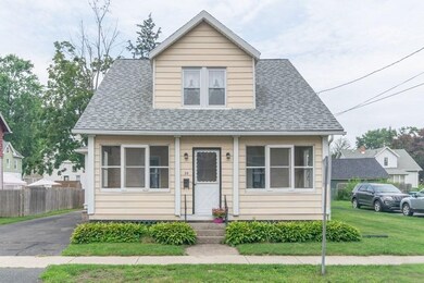 30 Armstrong St, West Springfield, MA 01089 - photo 2