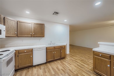 3660 Renovah St unit 104, Las Vegas, NV 89129 - photo 6