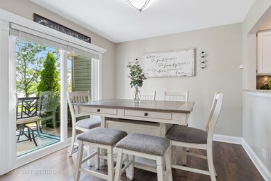 1062 Ridgefield Cir unit T113, Carol Stream, IL 60188 - photo 6