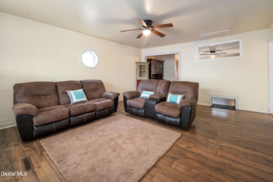 132 S South Main St St, Schoharie, NY 12035 - photo 3