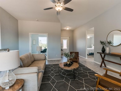 16216 Patterson Rd, Shawnee, OK 74801 - photo 7