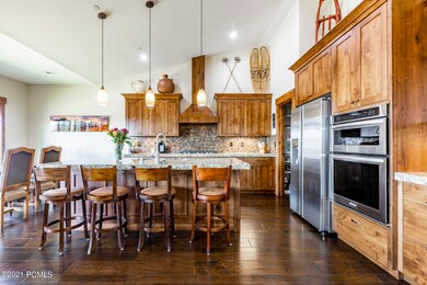 4_Kitchen_high_3726621