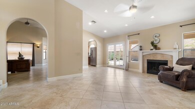 3619 E Goldfinch Gate - 01