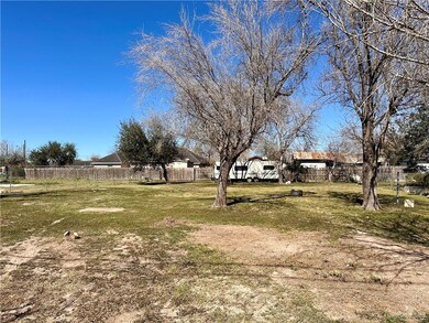 1604 Tierra Bonnita St, Weslaco, TX 78596 - photo 4