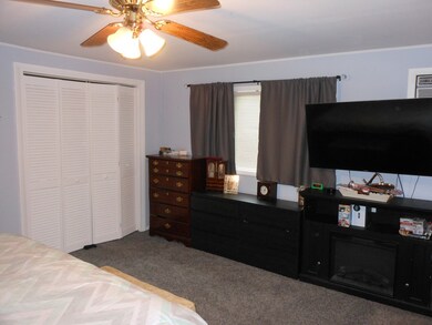 262 Lowell St, Waltham, MA 02453 - photo 4