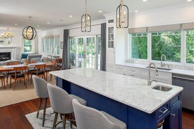 41 Pleasant St, Cohasset, MA 02025 - photo 4