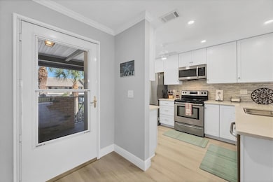 370 Three Lakes Ln unit F, Venice, FL 34285 - photo 5