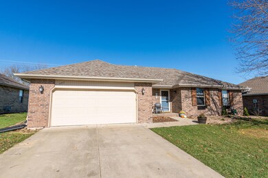 507 W Chestnut Rd, Nixa, MO 65714 - photo 3