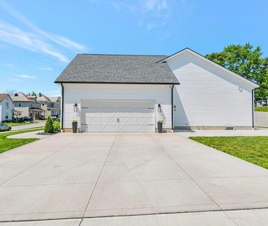 614 N North 11th St, Cambridge, OH 43725 - photo 4