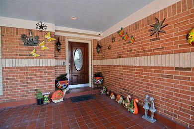 8327 Wetherby Ln, Houston, TX 77075 - photo 4