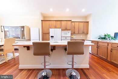 10793 Mcgregor Dr, Columbia, MD 21044 - photo 4