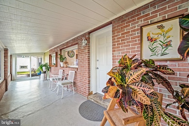 426 S Walnut St, Kennett Square, PA 19348 - photo 6