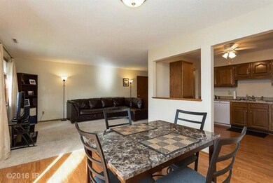 1164 49th St unit 3, West Des Moines, IA 50266 - photo 2