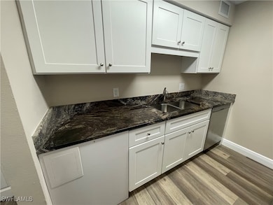 5325 Summerlin Rd unit 2513, Fort Myers, FL 33919 - photo 6