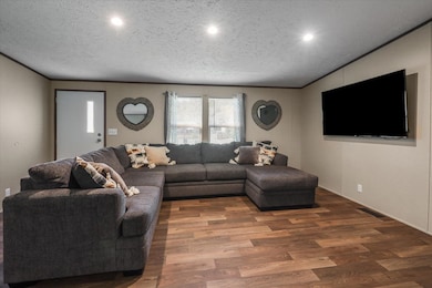 8054 Goodwin Dr, Tallahassee, FL 32311 - photo 6