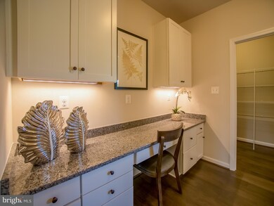 15200 Governors Park Ln unit D003, Upper Marlboro, MD 20772 - photo 7