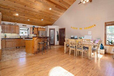 838 Ragsdale Rd, Trail, OR 97541 - photo 7