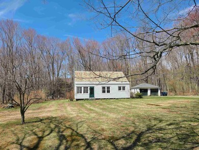 513 Sykes Hollow Rd, Pawlet, VT 05761 - photo 6