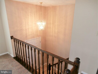 407 Musket Dr, Morrisville, PA 19067 - photo 3