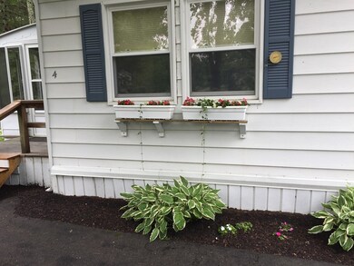 32-4 South Meadow Village unit 32-4, Carver, MA 02330 - photo 3