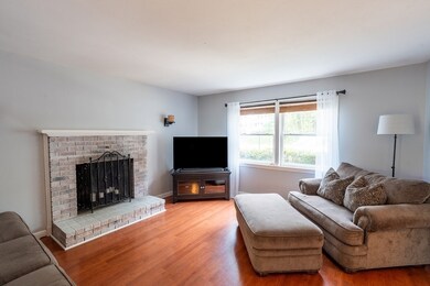 3 W Pine St unit 4, Plaistow, NH 03865 - photo 5