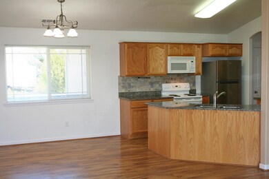 3245 Barnes Way 15