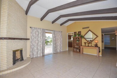 10601 W Mission Ln, Sun City, AZ 85351 - photo 6