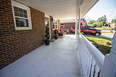 1904 Olds Ct, Kokomo, IN 46902 - photo 2