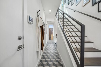 5915 Lindell Ave unit 101, Dallas, TX 75206 - photo 3