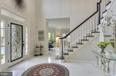 9326 Sprinklewood Ln, Potomac, MD 20854 - photo 3