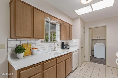 Virtual Staging AI - 13-Wininger-10444 -