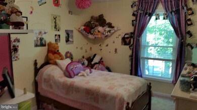 7714 Piccadilly Dr, Warrenton, VA 20186 - photo 4