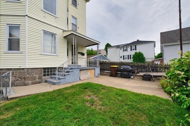 21 Jones St, Fall River, MA 02720 - photo 5